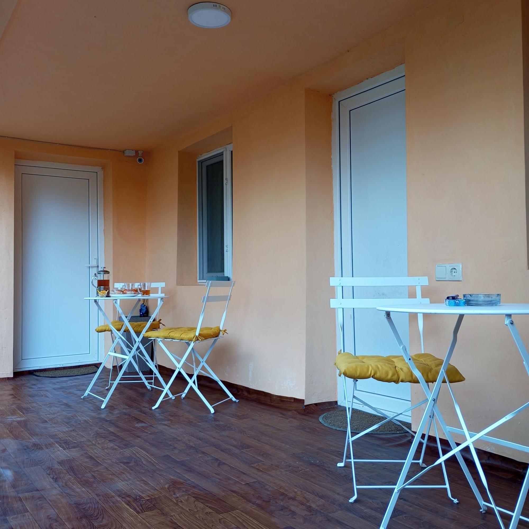 B&B Villa Maurizio Tskaltubo ภายนอก รูปภาพ