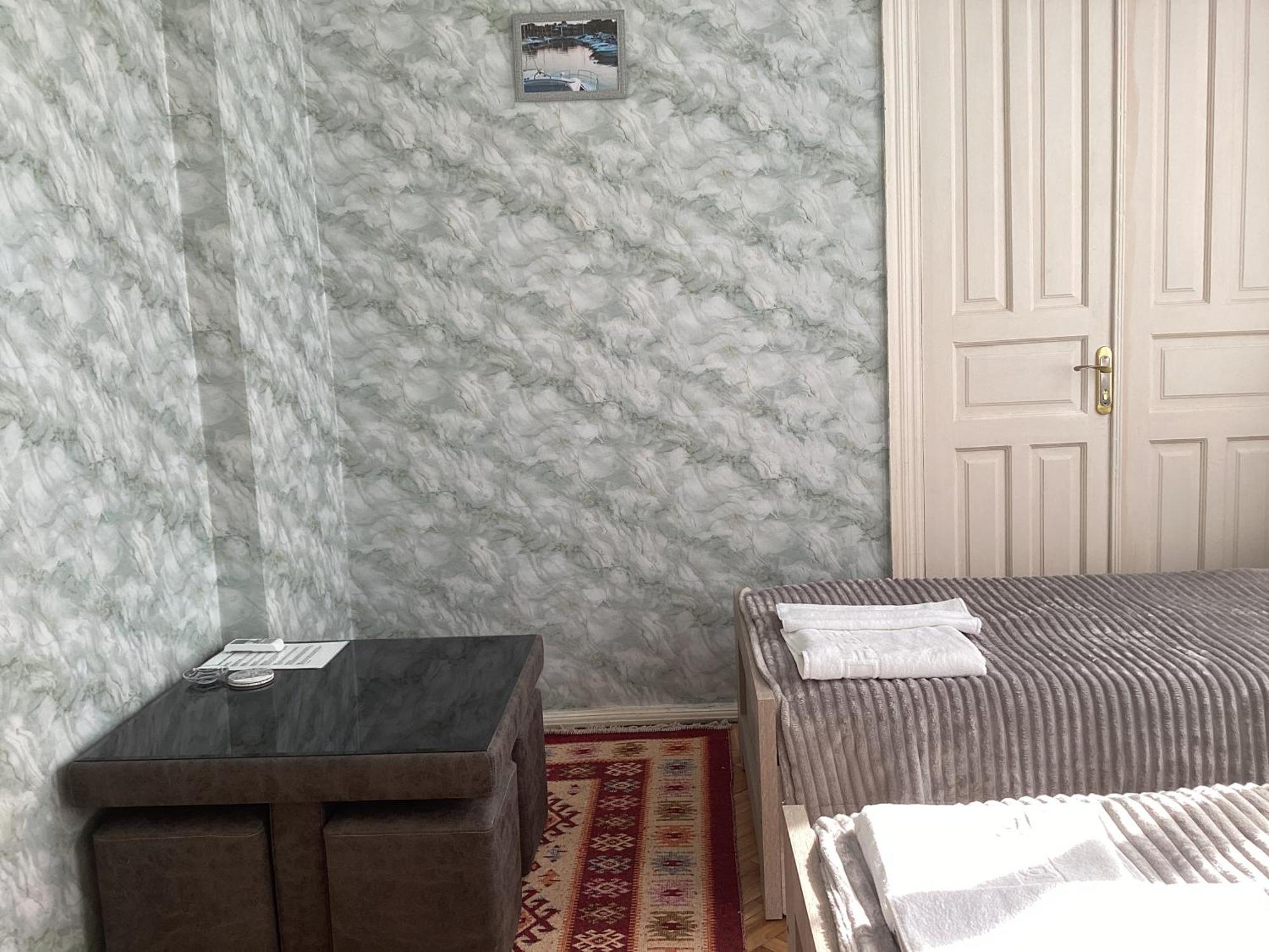 B&B Villa Maurizio Tskaltubo ภายนอก รูปภาพ